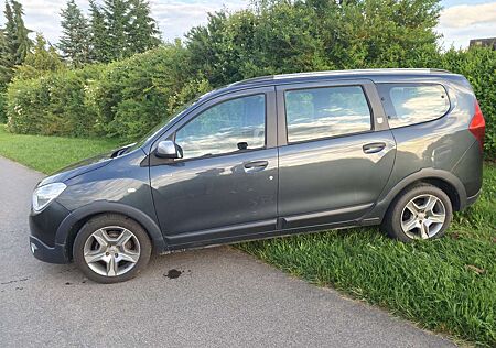 Dacia Lodgy Stepway 7 Sitzer wenig Kilometer