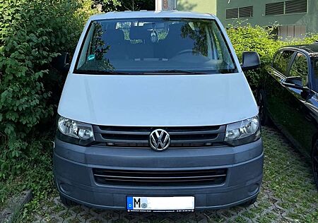 VW T5 Transporter Volkswagen Transporter T5 TDI 9-Sitzer