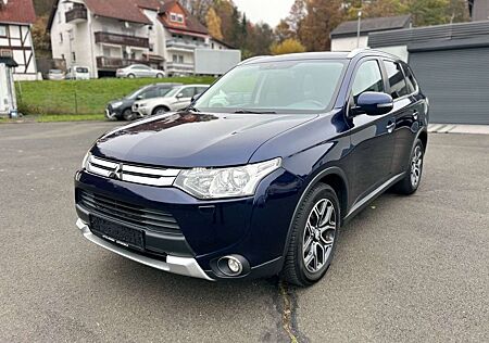Mitsubishi Outlander 4WD/AHK/SHZG/KAMERA/TEMPO/SCHECKHEFT