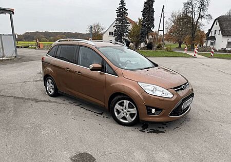 Ford Grand C-Max 2.0 TDCi Titanium