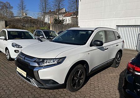 Mitsubishi Outlander 2.0 2WD