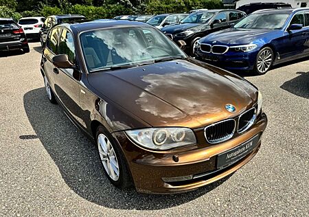 BMW 116 i Lim. 5- Trg|NAVI|PDC|SITHZ|SCHIEBEDACH