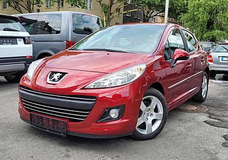 Peugeot 207 1.6 Automatik Premium*Klimaaut.*16" Alu+Allwtr*AUX