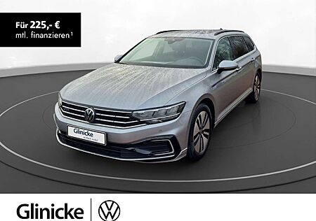 VW Passat Variant Volkswagen GTE Navi Pano Kamera SiHz