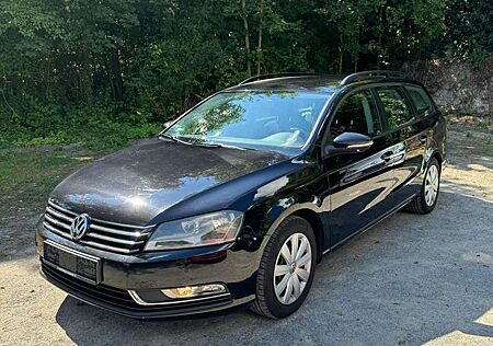 VW Passat Variant Volkswagen 2,0 TDI Typ 3C Trendline.