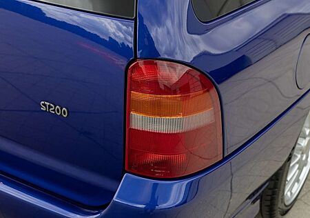 Ford Mondeo Traveller ST200