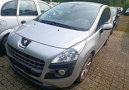 Peugeot 3008 ACTIVE+RATENKAUF OHNE BANK+TÜV 07.2026