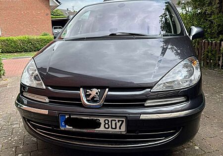 Peugeot 807 HDi 170 Bi-Turbo Automatik Platinum