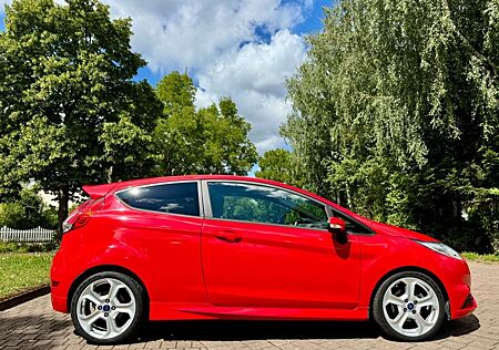 Ford Fiesta +1.6+EcoBoostST