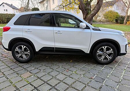 Suzuki Vitara 1.6 DDiS Comfort 4x4 Automatik!