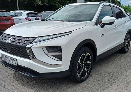 Mitsubishi Eclipse Cross Basis Hybrid 4WD