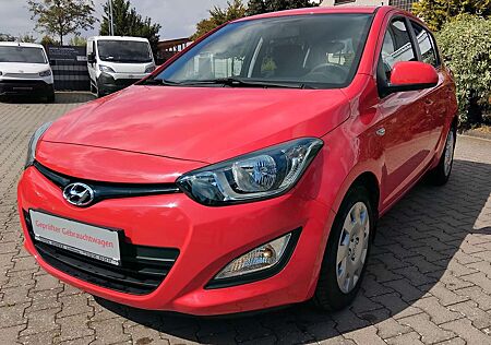 Hyundai i20 Classic *Sitzheizung*MFL*Klimaanlage*CD/MP3*