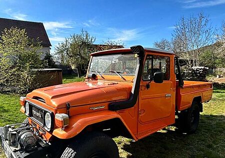 Toyota Land Cruiser HJ 45 Pickup H Zulassung