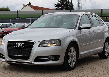 Audi A3 Sportback 1.2 TFSI Sitzhzg Parkpilot Klima