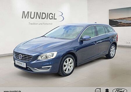 Volvo V60 Kombi Summum D4 AHK Navi Digitales Cockpit Memory