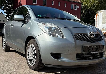 Toyota Yaris Sol