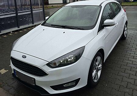 Ford Focus 1.0 EcoBoost Start-Stopp-System Tr