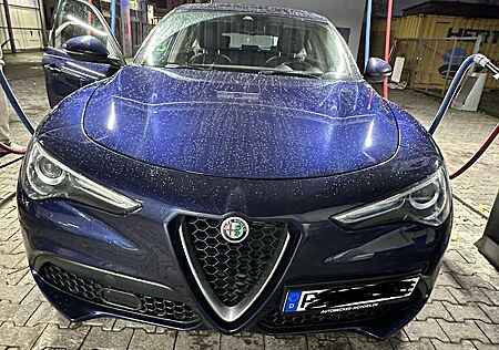 Alfa Romeo Stelvio 2.2 Super 190 PS
