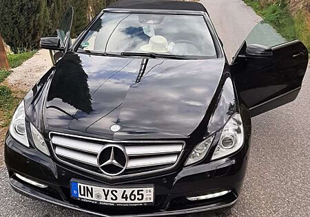 Mercedes-Benz E 220 CDI DPF Cabrio BlueEFFICIENCY Automatik Eleg