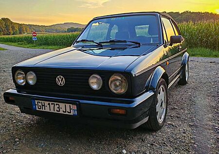 VW Golf Cabriolet Volkswagen 1.8i Classic Line Cuir