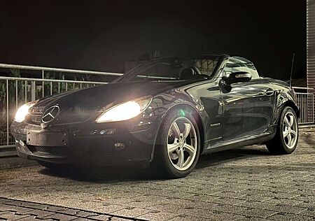 Mercedes-Benz SLK 200 SLK200 Roadster Leder Sitzheizung Klima PDC