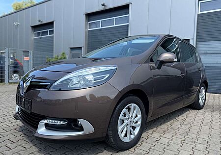 Renault Scenic III Paris*STEUERK. NEU*SHZ*KLIMA*8 x ALU*