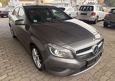 Mercedes-Benz A 180 7G Urban Sport Navi Leder Xenon PDC