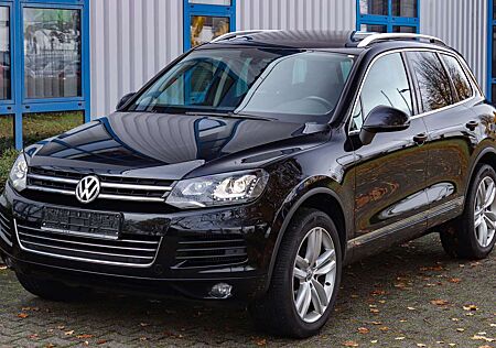 VW Touareg Volkswagen V6 TDI*LEDER*NAVI*XENON*PANO*MEMORY*AHK*20 ZOLL*