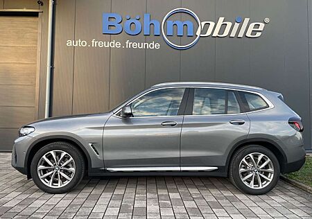 BMW X3 xDrive 20 d/AHK/ACC/Standheizung/19 Zoll