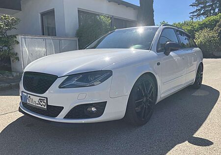 Seat Exeo ST 2.0T FSI Sport Navi, Bose, AHK, TÜV neu