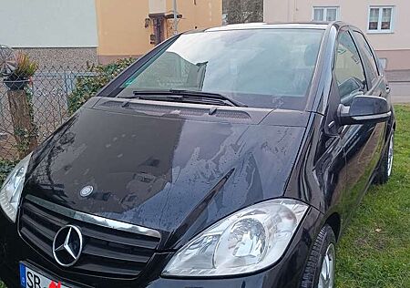 Mercedes-Benz A 160 CDI DPF BlueEFFICIENCY