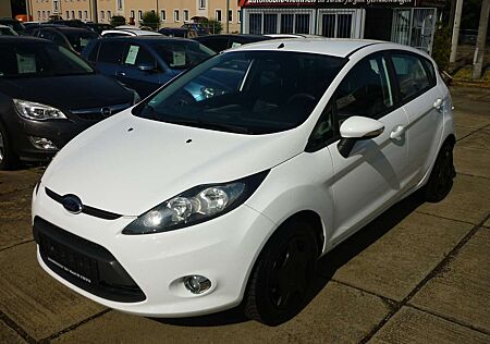 Ford Fiesta 1.4 Champions Edition Klima! Bluetooth!