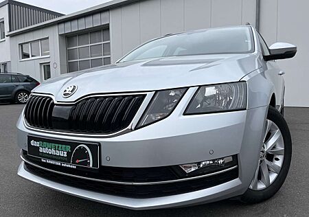 Skoda Octavia Combi 1.6 TDI Style AHK Navi DAB SHZ PDC Klima