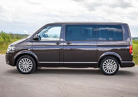 VW T5 Multivan Volkswagen Transporter T5 TDI Highline