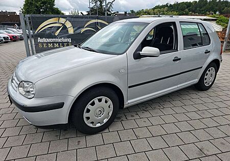 VW Golf Volkswagen 1.6 Auto Comfortline / TÜV Neu/