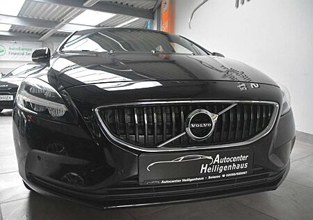 Volvo V40 2.0 Momentum LED Navi Kamera Tempo PDCV+H