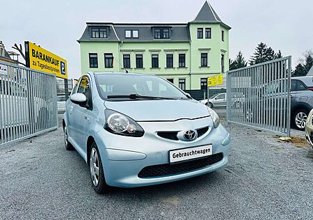 Toyota Aygo Cool 2.HAND 131000 KM KLIMA EURO 4 TÜV NEU