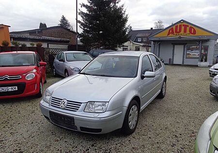 VW Bora Volkswagen 1.6 FSI Pacific