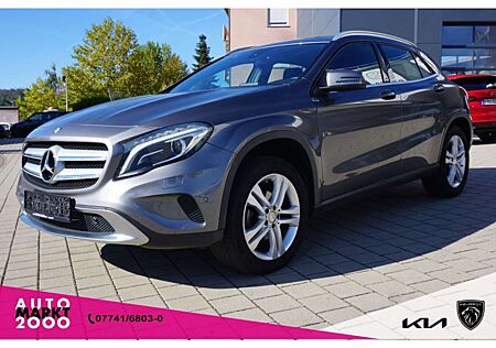 Mercedes-Benz GLA 200 Score 7G-DCT Navi Xenon SHZ Kamera LM