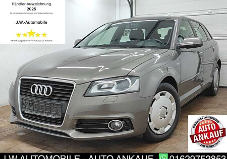 Audi A3 2.0 TDI S-LINE XENON LED PDCv+h KLIMAA 6-GANG TEMP