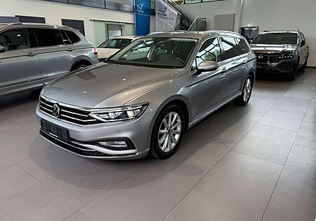 VW Passat Variant Volkswagen Passat Elegance 2.0 TDI DSG ACC/MATRIX/KAM/AHK