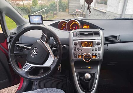 Toyota Verso 1.6