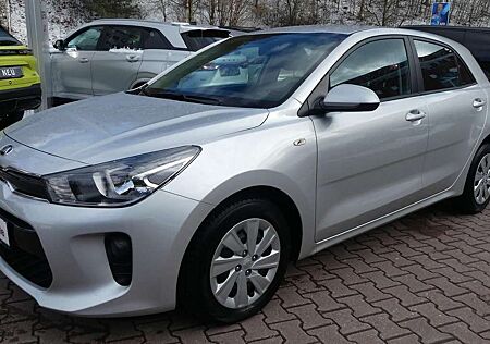 Kia Rio 1.4 Edition 7*Automatik*SHZ*PDC*Klimaauto*