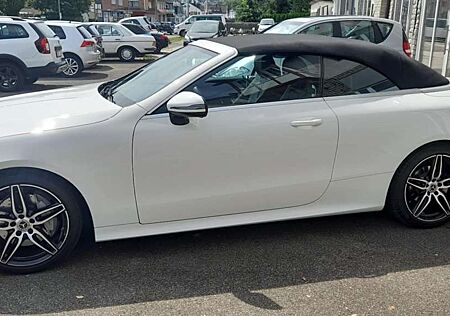 Mercedes-Benz E 200 AMG Line