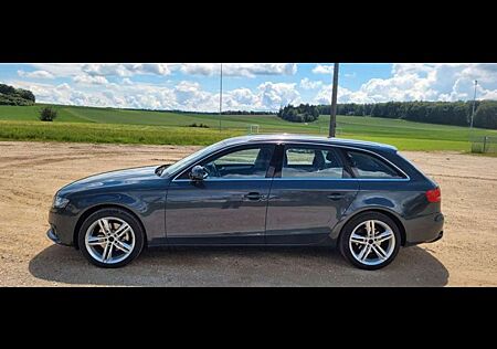 Audi A4 Avant 1.8 TFSI Attraction