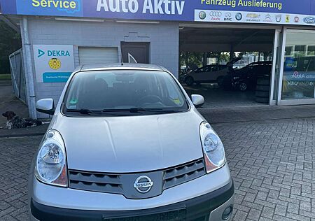 Nissan Note Acenta AHK Klima im Kudenauftrag