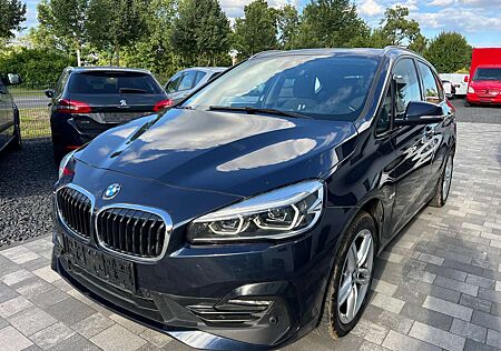 BMW 218 i Automatik Sport Line 1.Hand LED PANORAMA CAM