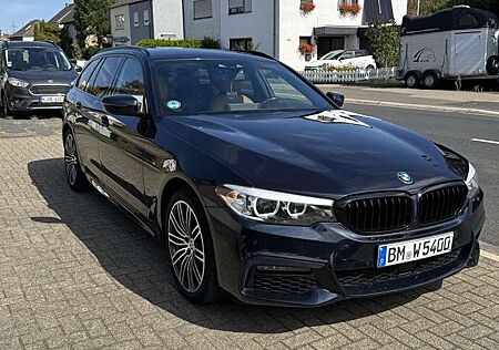 BMW 540 BMW 540d xDrive M-Paket | 320 PS | Carbon Schwarz