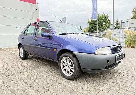 Ford Fiesta Fun Sportsitze KEIN TÜV teilb.Rücksb eFH NSW Radio