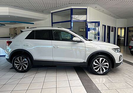 VW T-Roc Volkswagen STYLE 1.5 TSI-DSG, Matrix, EasyOpen, RFK